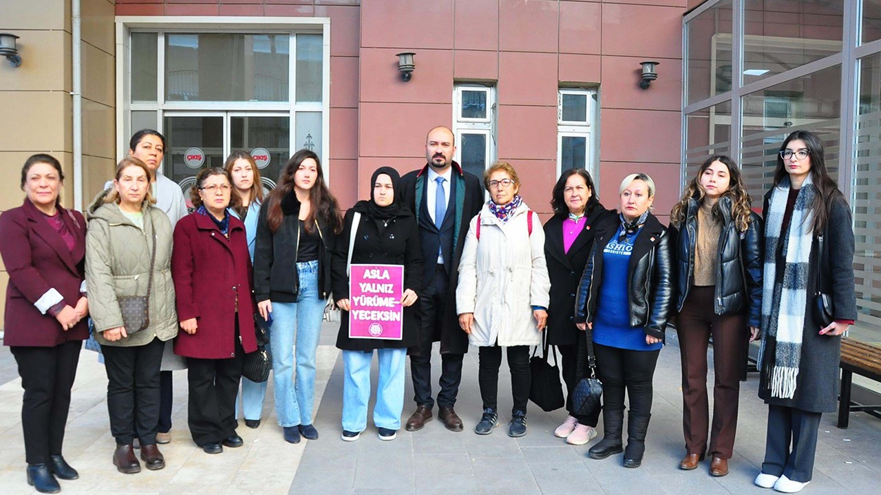 Boşanma aşamasındaki eşi tarafından 5 yerinden bıçaklanan kadın: Öldüğümü zannederek beni bıraktı