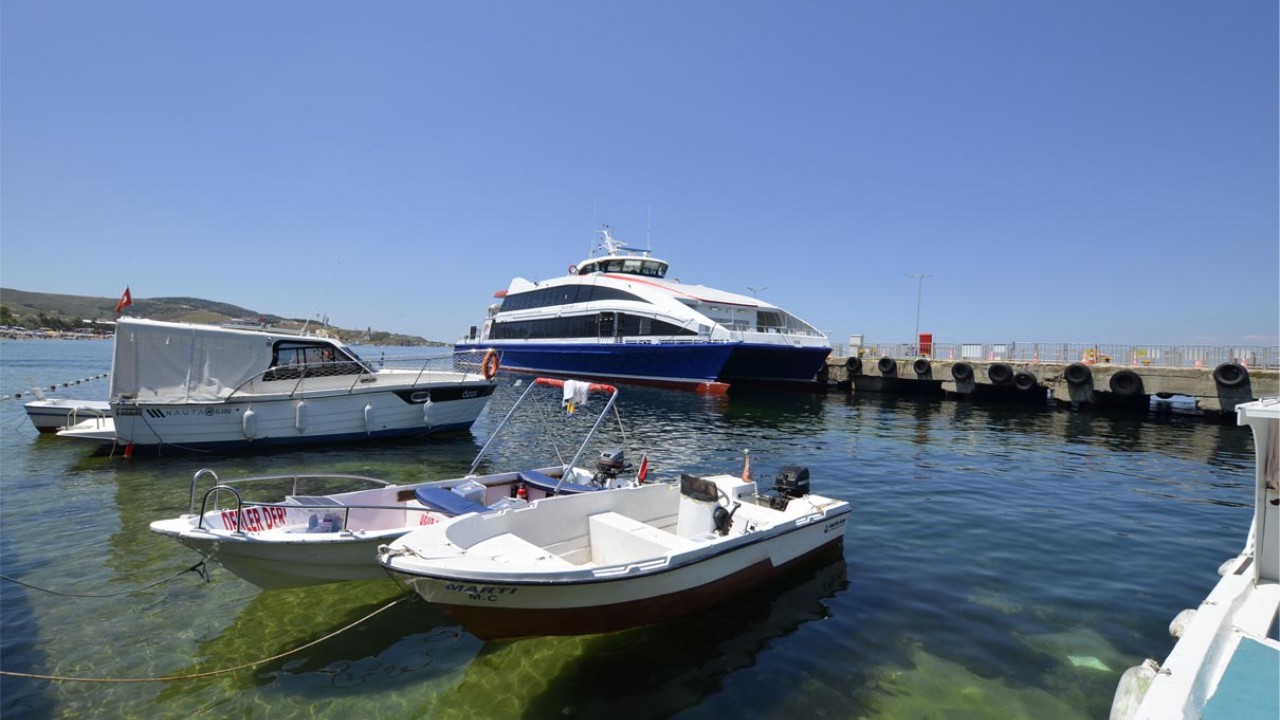 Avşa Adası Feribot Seferleri ve Sefer Saatleri 2026