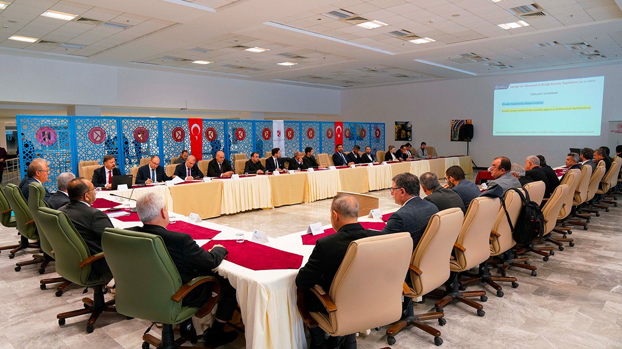 Sanayi ve Teknoloji İş Birliği Kurulu üyeleri, Konya Teknik Üniversitesi ev sahipliğinde bir araya geldi