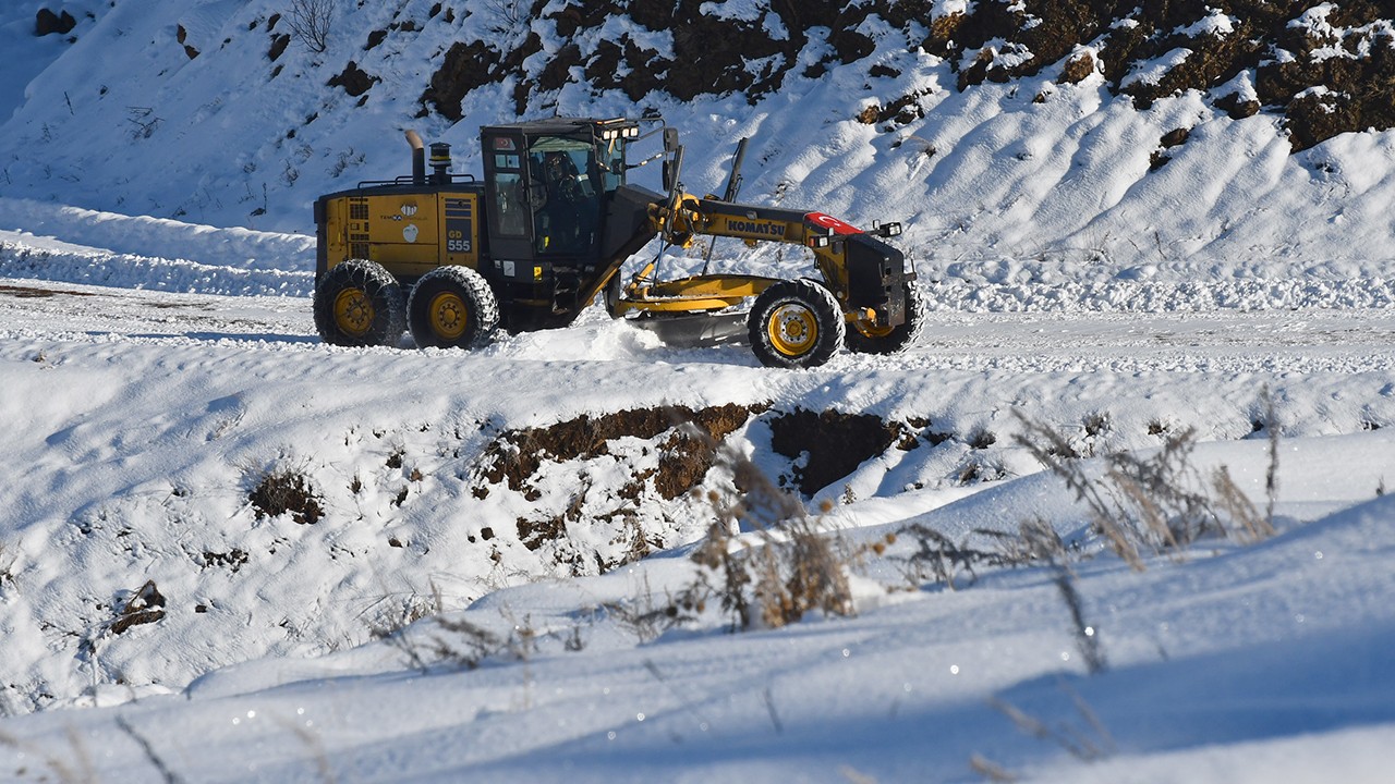 Erzurum, Kars, Ardahan ve Tunceli beyaza bürüdü