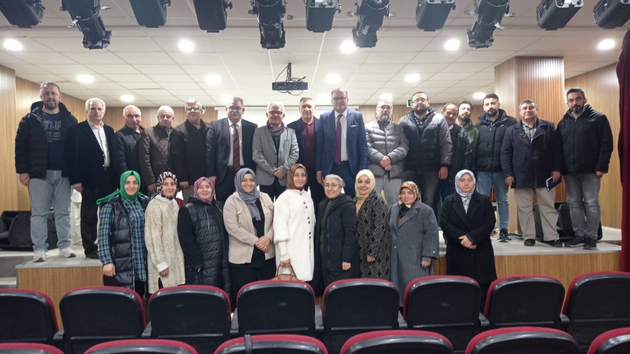 Konya Öğretmen Akademilerinde kültür ve edebiyat buluşmaları devam ediyor