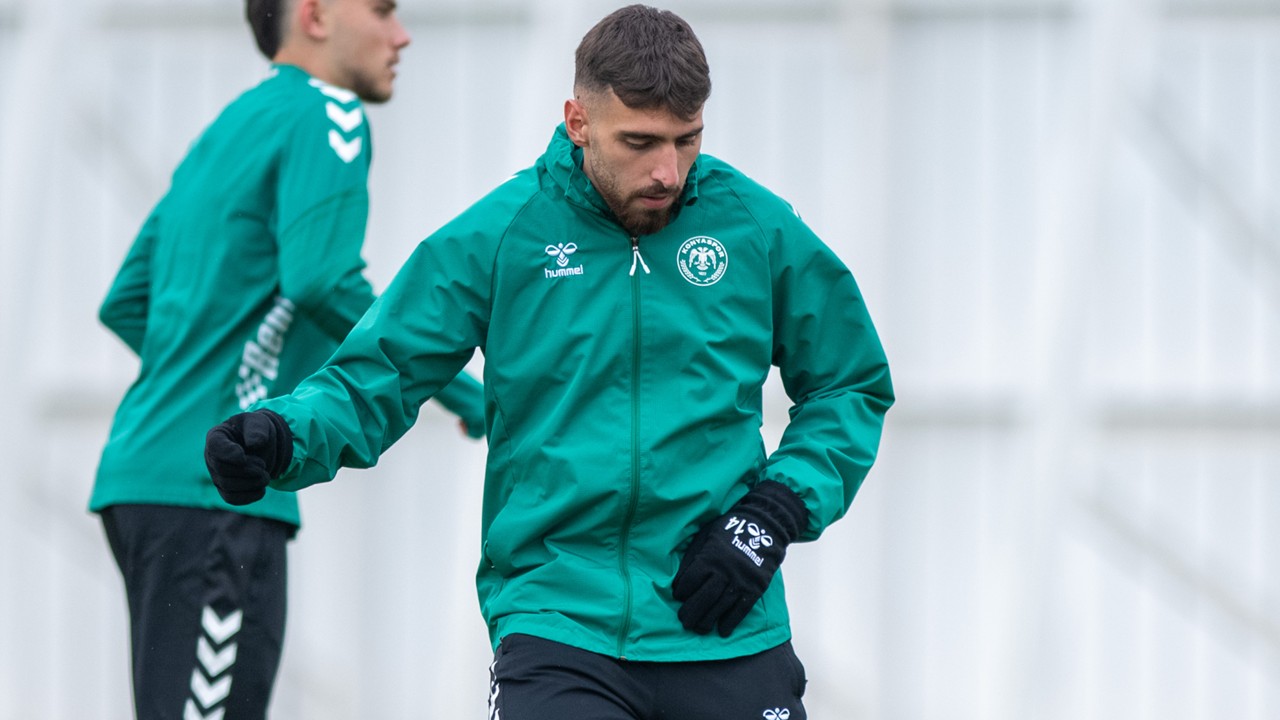 Konyaspor'da Fenerbahçe mesaisi devam ediyor