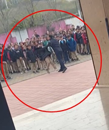 Okul müdürü, öğrenciyi yere savurdu: Görüntülere ilişkin inceleme başlatıldı