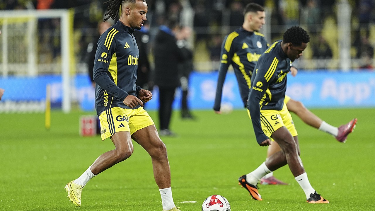 Fenerbahçe'de sakatlık şoku! 2 ay sahalardan uzak kalacak