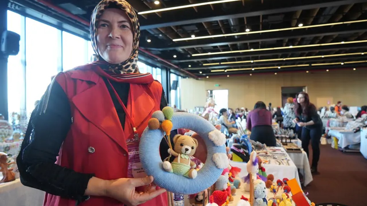 Alerjisi olan yeğeni için yapıyordu şimdi gelir kapısı oldu