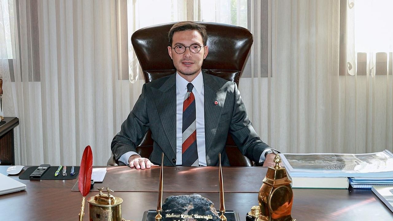 Belediye Başkanı'nın makam odasında dinleme cihazı bulundu: 2 kişi tutuklandı