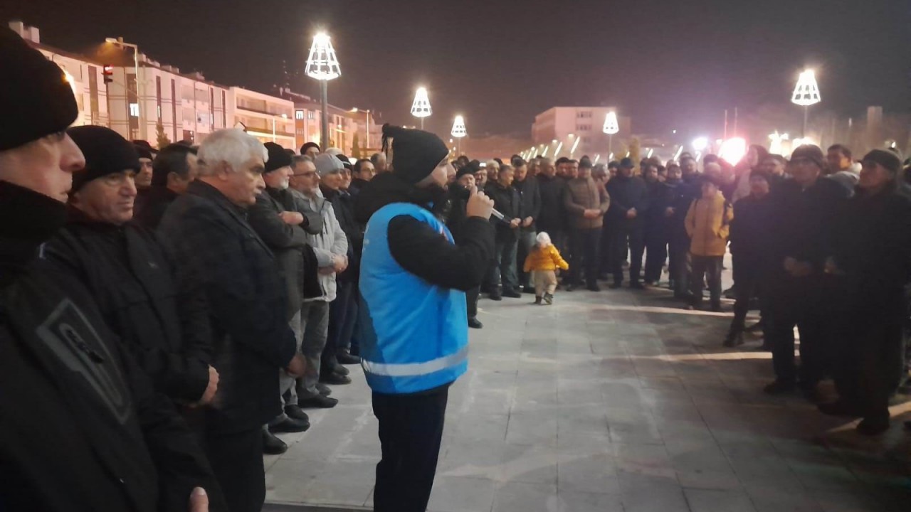 Karapınar'da umre yolcuları dualarla uğurlandı