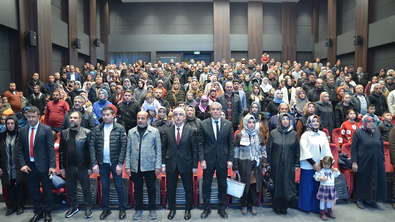 Konya'da "Birlikte Gülen Çiftler Daha Uzun Yaşar" semineri düzenlendi