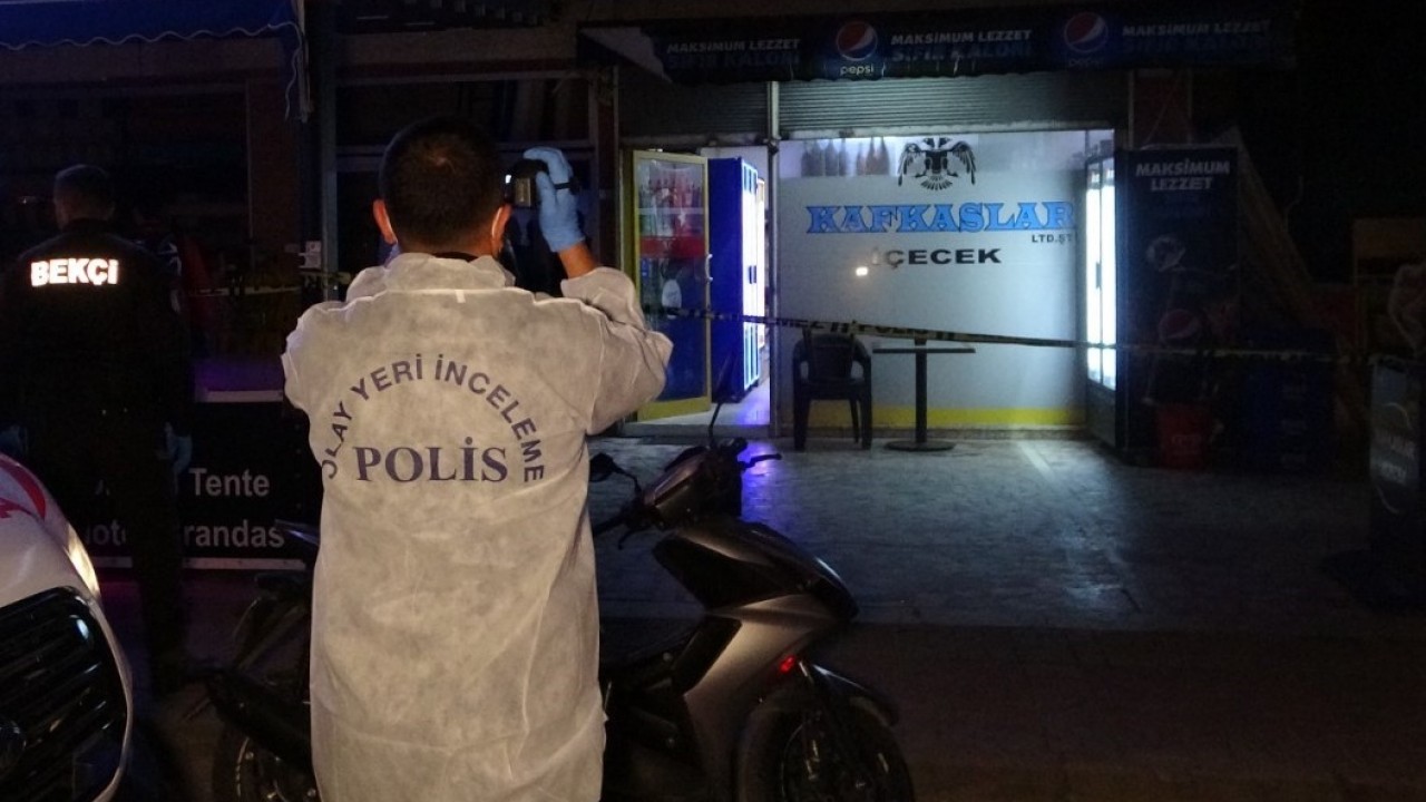Markette kanlı gece! 2 kişi hayatını kaybetti