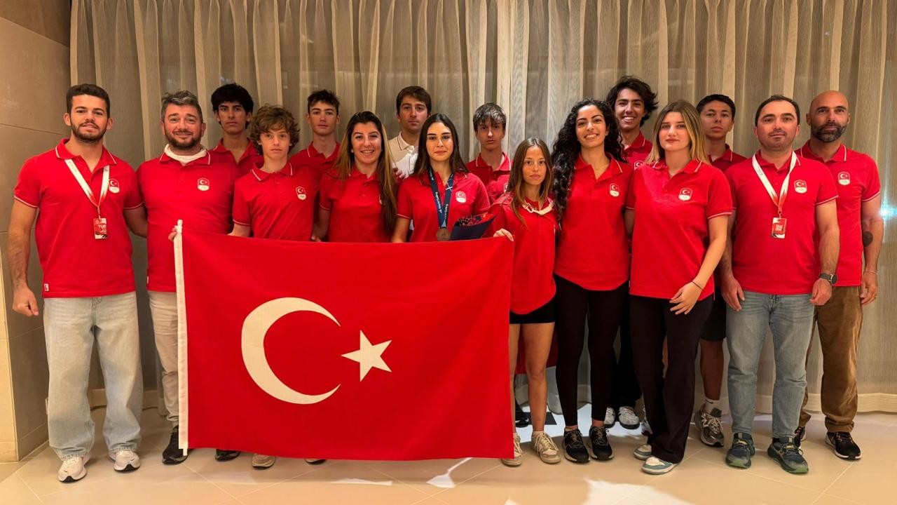 Milli yelkenci Nurhayat Güven, bronz madalya kazandı