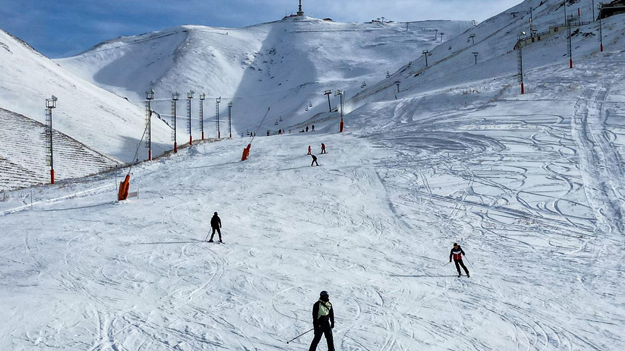 Palandöken, Türkiye'nin her tarafından kayakseverleri ağırlıyor