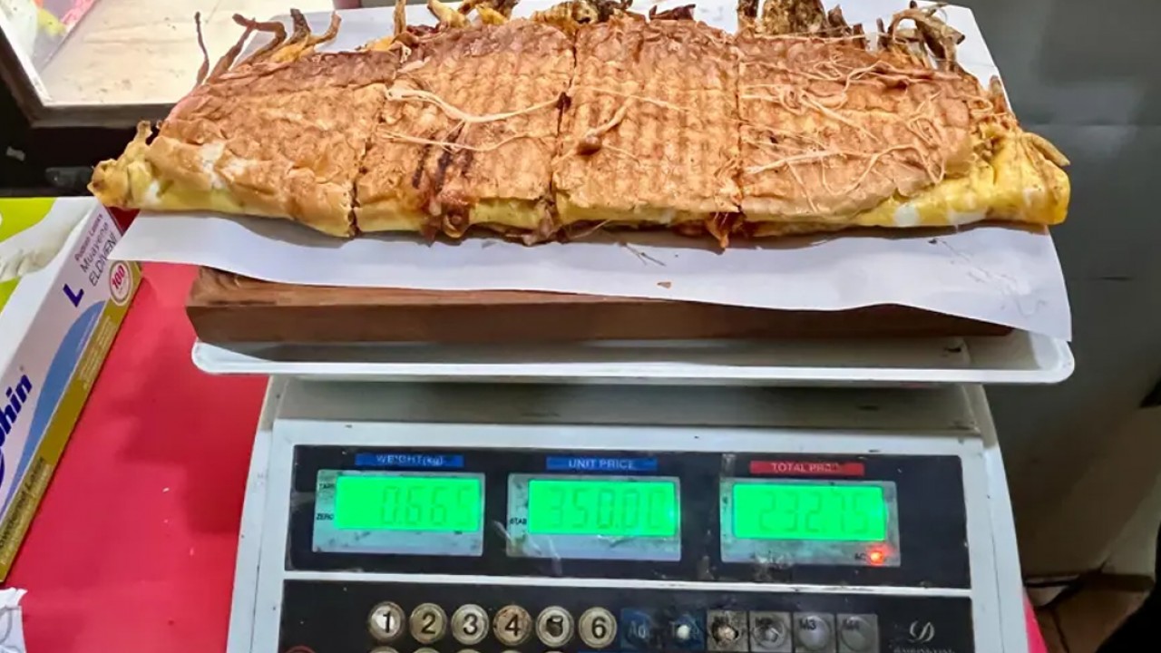 600 liraya tost! Yarım kiloyu geçiyor