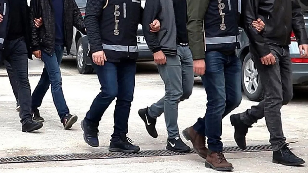 7 milyarlık vurgun yapan mali müşavirler çetesi çökertildi! 21 kişi tutuklandı