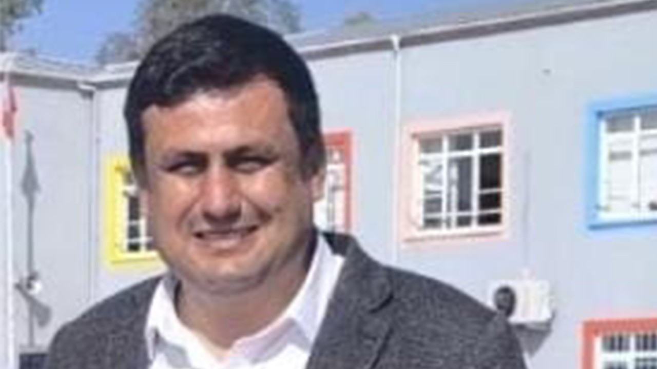 Ortaokul öğrencisi, okul müdürünü tüfekle vurdu!