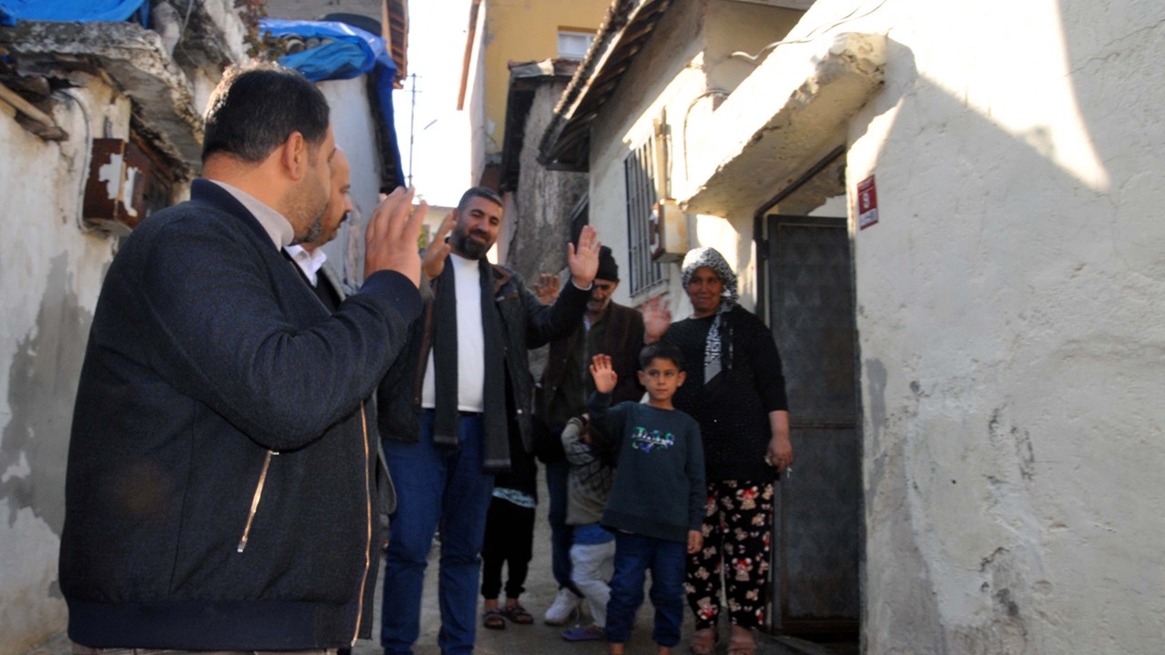 3 yıldır çadırda yaşayan aile, yardım kampanyasıyla ev sahibi oldu