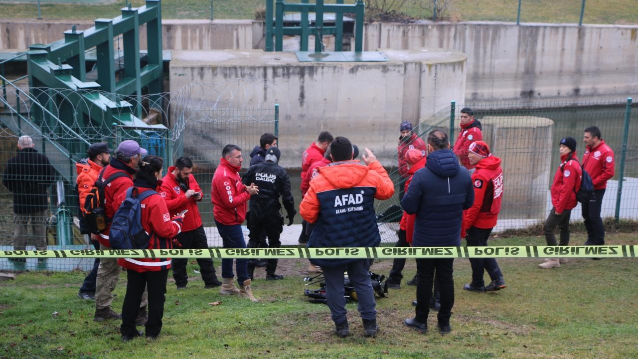 7 gündür kayıp olarak aranan öğretmenin cesedi  bulundu
