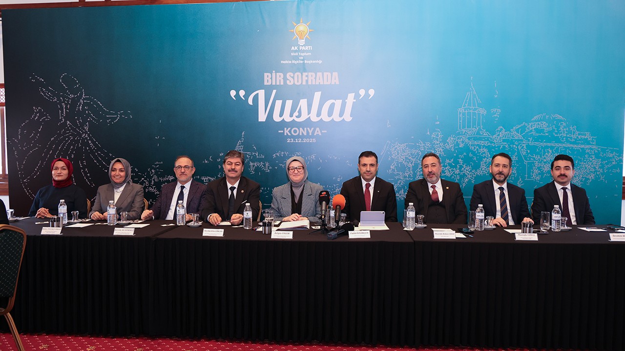 AK Parti Genel Başkan Yardımcısı Uygur, Konya'da konuştu: Vuslat bağ kuran bir anlayışın adı