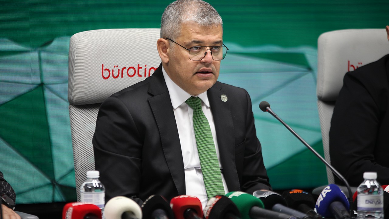 Ömer Atiker: "Sezon sonu borç tahminini 2 milyar 400 milyon TL olarak öngörüyoruz"