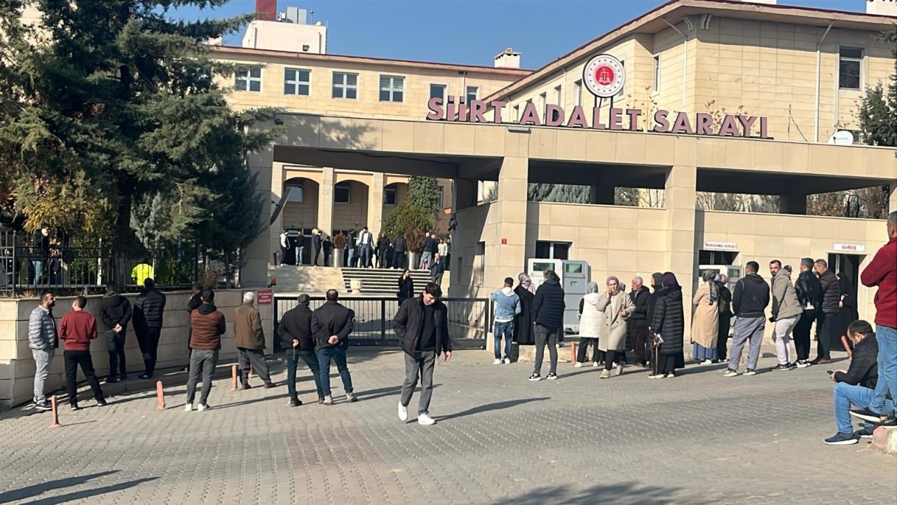 Uyuşturucu test sonuçlarını para karşılığı değiştirenlere operasyon: 8’i sağlık çalışanı, 30 gözaltı