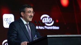 Cumhurbaşkanı Yardımcısı Yılmaz: Ekonomik performansımızı Ar-Ge ve inovasyonla kaynaklarla kalıcı hale getiriyoruz