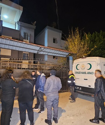 Engelli iki çocuğunu öldürüp, kendi hayatına son verdi