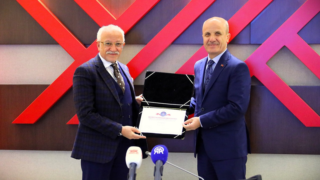 Necmettin Erbakan Üniversitesi “Engelsiz Üniversite” Bayrak Ödülleri’nde Türkiye ikincisi oldu