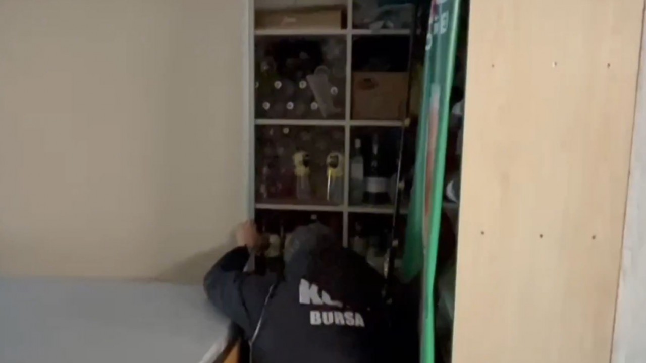 Yurt genelinde 91 bin 384 litre sahte ve kaçak içki ele geçirildi