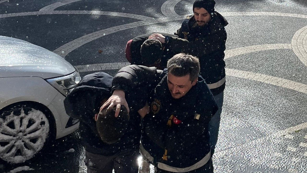 Akşehir'de uyuşturucu operasyonunda 2 şüpheli tutuklandı