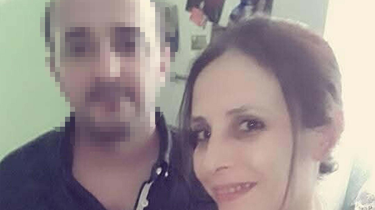 Boşanma aşamasındaki eşini tüfekle vurup öldürdü
