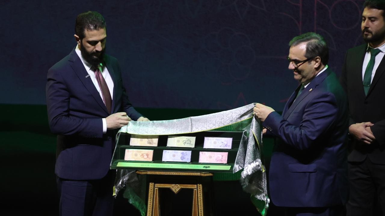 Suriye'nin yeni banknotları tanıtıldı