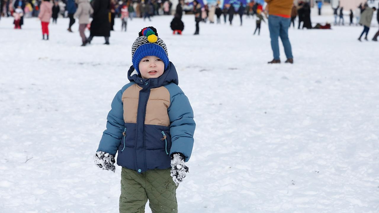 Tatil haberleri gelmeye devam ediyor! 2 ilde yarın eğitime ara verildi