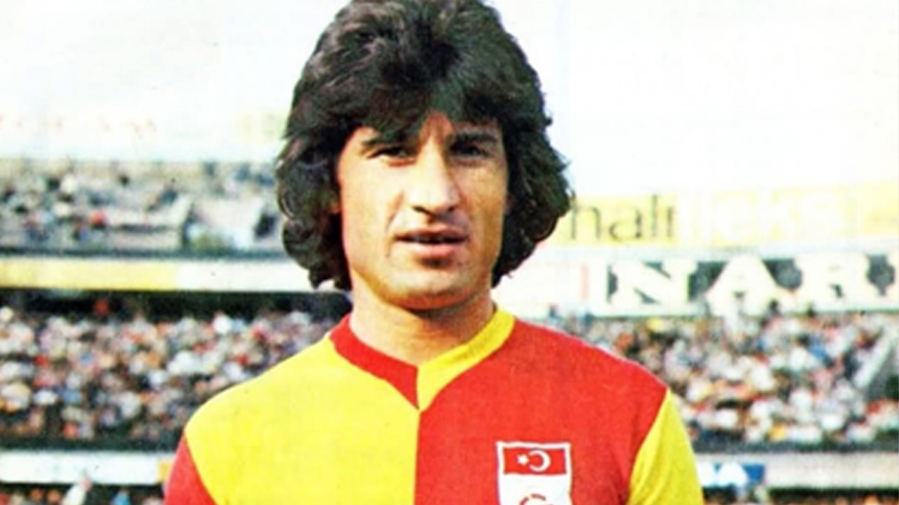 Eski milli futbolcu hayatını kaybetti