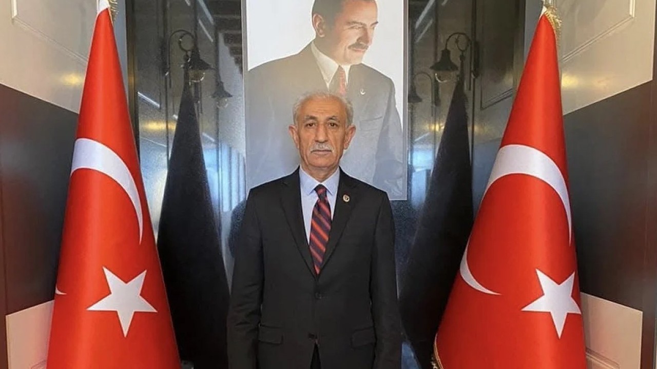 Kalp krizi geçiren il başkanı yaşamını yitirdi