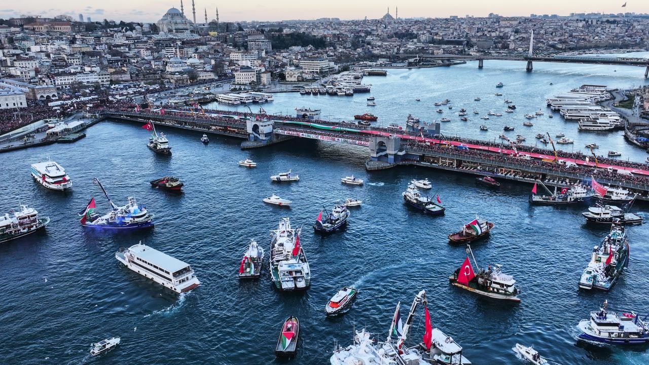 Kabine üyelerinden Filistin'e destek mitingine ilişkin paylaşım