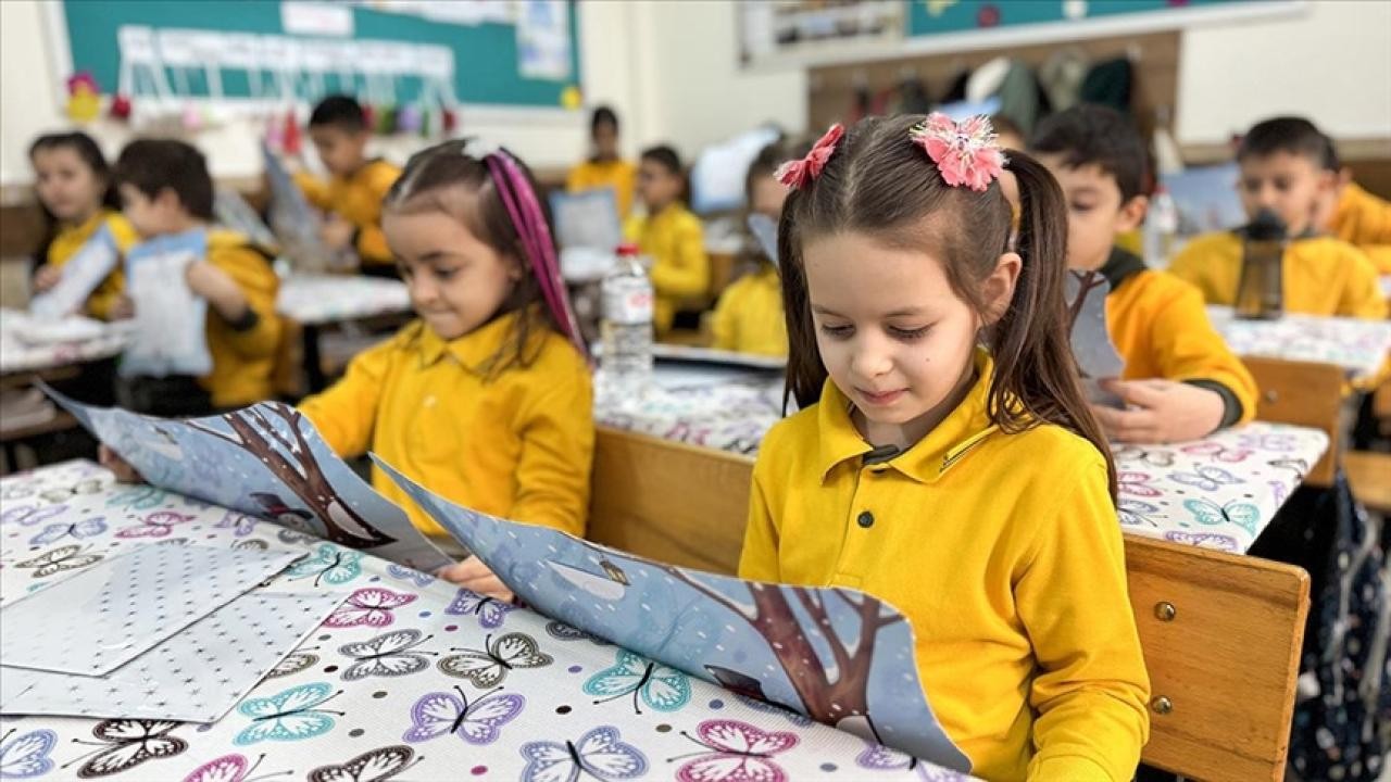 Okullarda yarıyıl tatili için "karne zili" 16 Ocak'ta çalacak