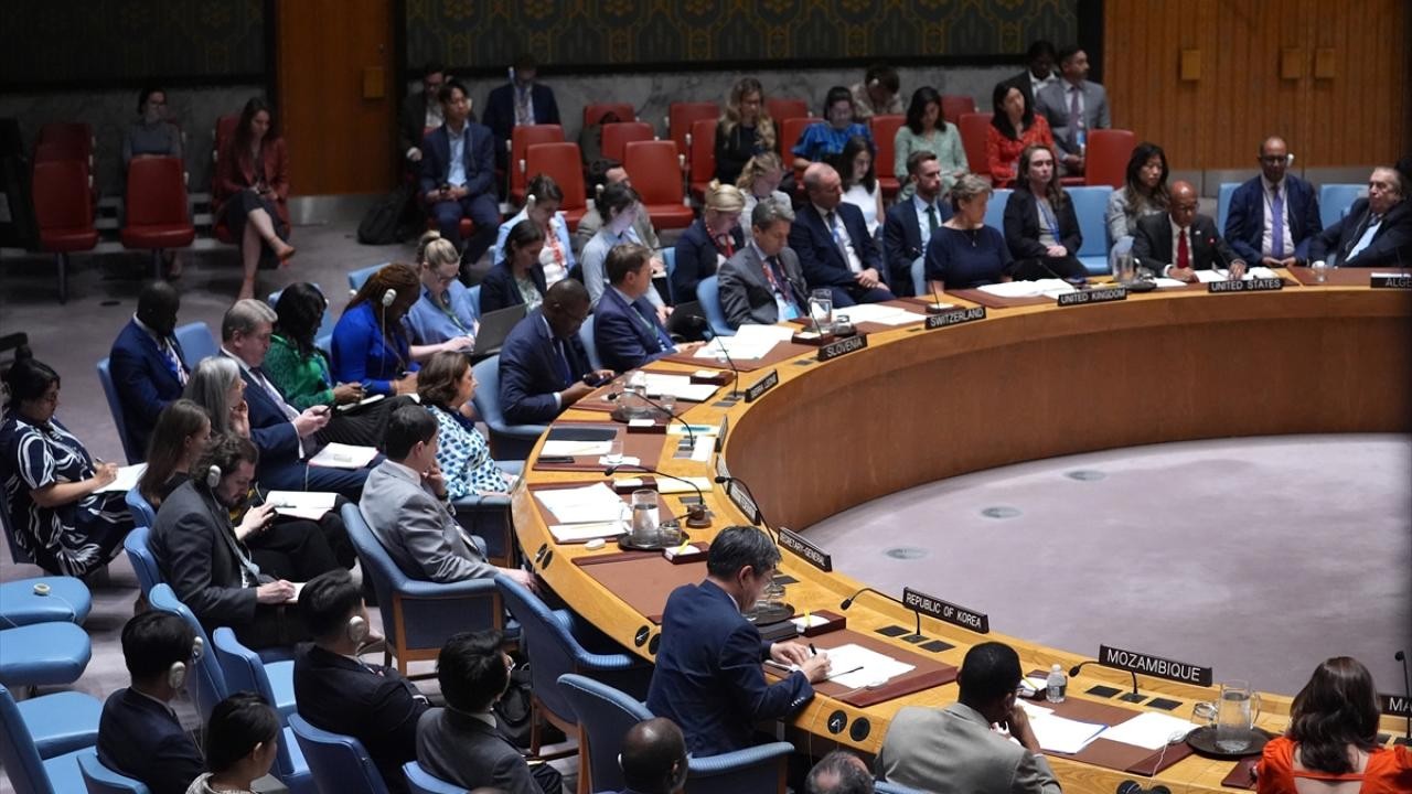 BM Güvenlik Konseyi'ne ABD'nin Venezuela'ya saldırısına ilişkin acil toplantı çağrısı