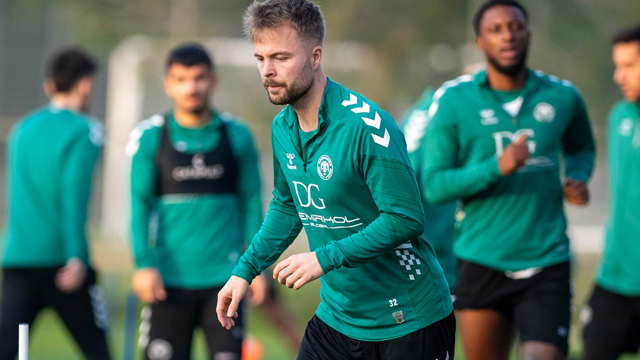 Konyaspor’da Antalya kampı sürüyor