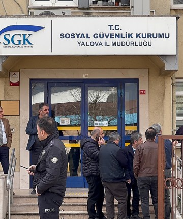 Silahlı saldırıya uğrayan Yalova SGK İl Müdürlüğü avukatı hayatını kaybetti