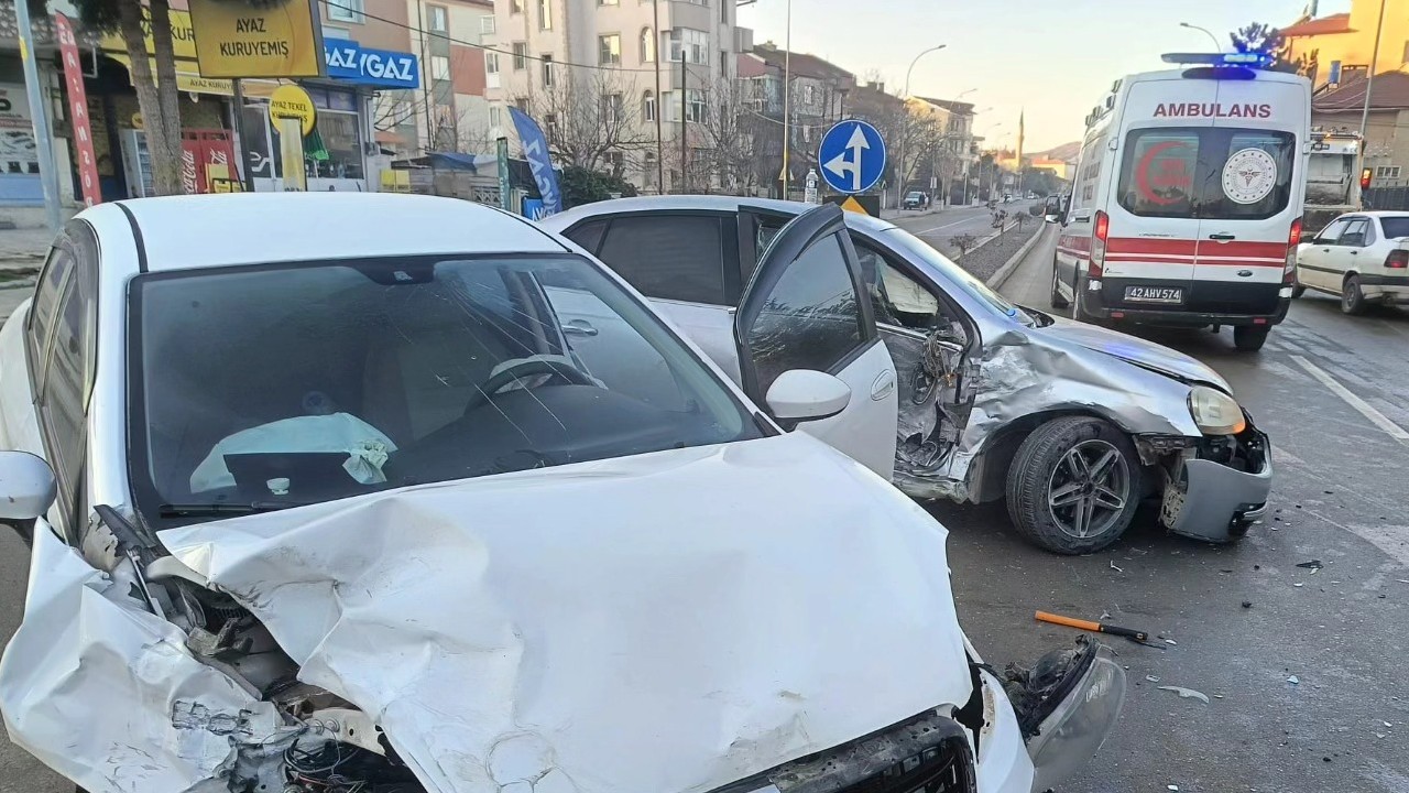 Ilgın'da trafik kazası: 1 yaralı