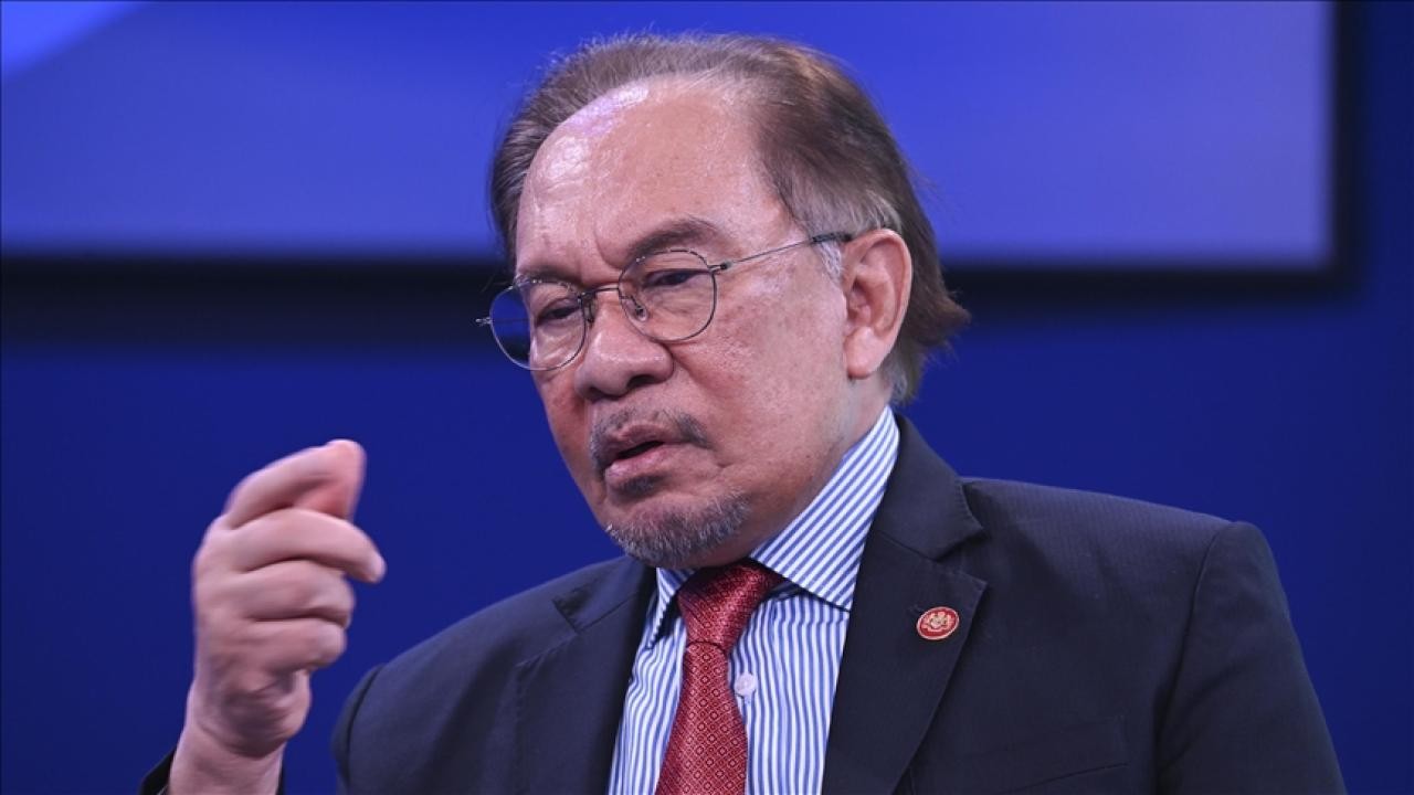 Malezya Başbakanı Enver, Türkiye'nin savunma sanayisindeki gücüne dikkati çekti