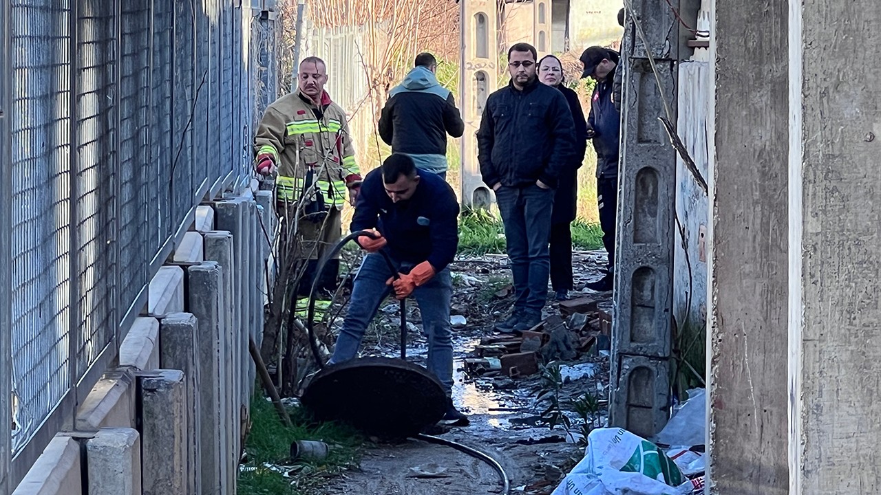 'Rögarda bebek gördüm' iddiası ekipleri harekete geçirdi
