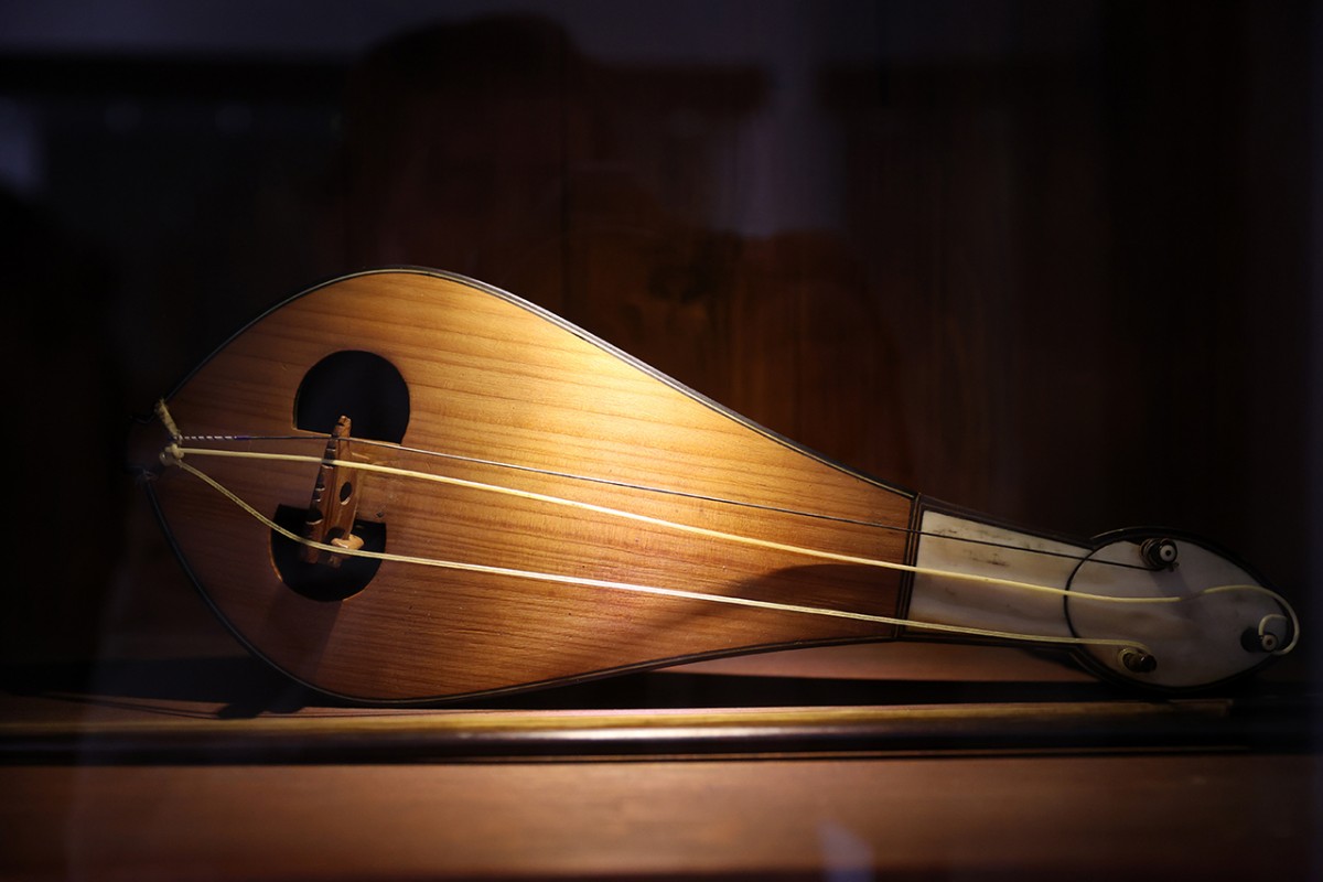 Mevlana Müzesi’nin koleksiyonuna Mevlevi dervişlerinin kullandığı 171 yeni parça eklendi