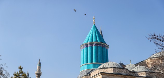 Mevlana Müzesi’nin koleksiyonuna Mevlevi dervişlerinin kullandığı 171 yeni parça eklendi