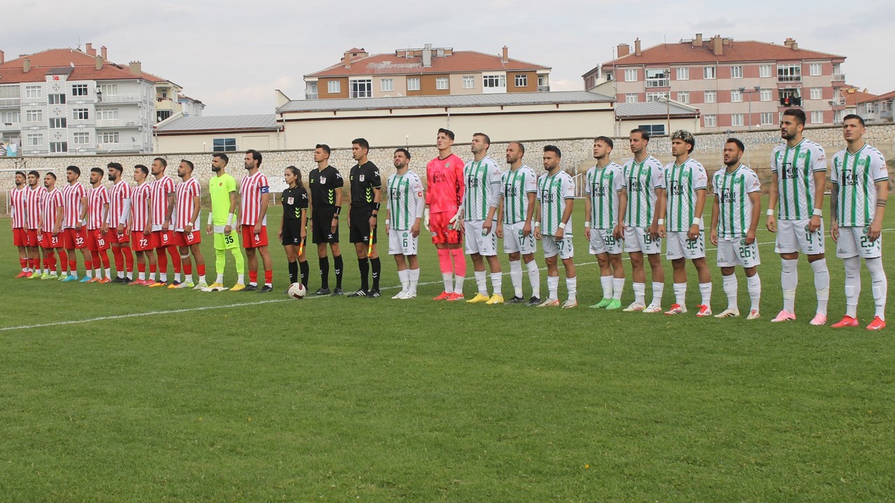 Bölgesel Amatör Lig 7.Grup’taki Akşehir’de yaprak dökümü