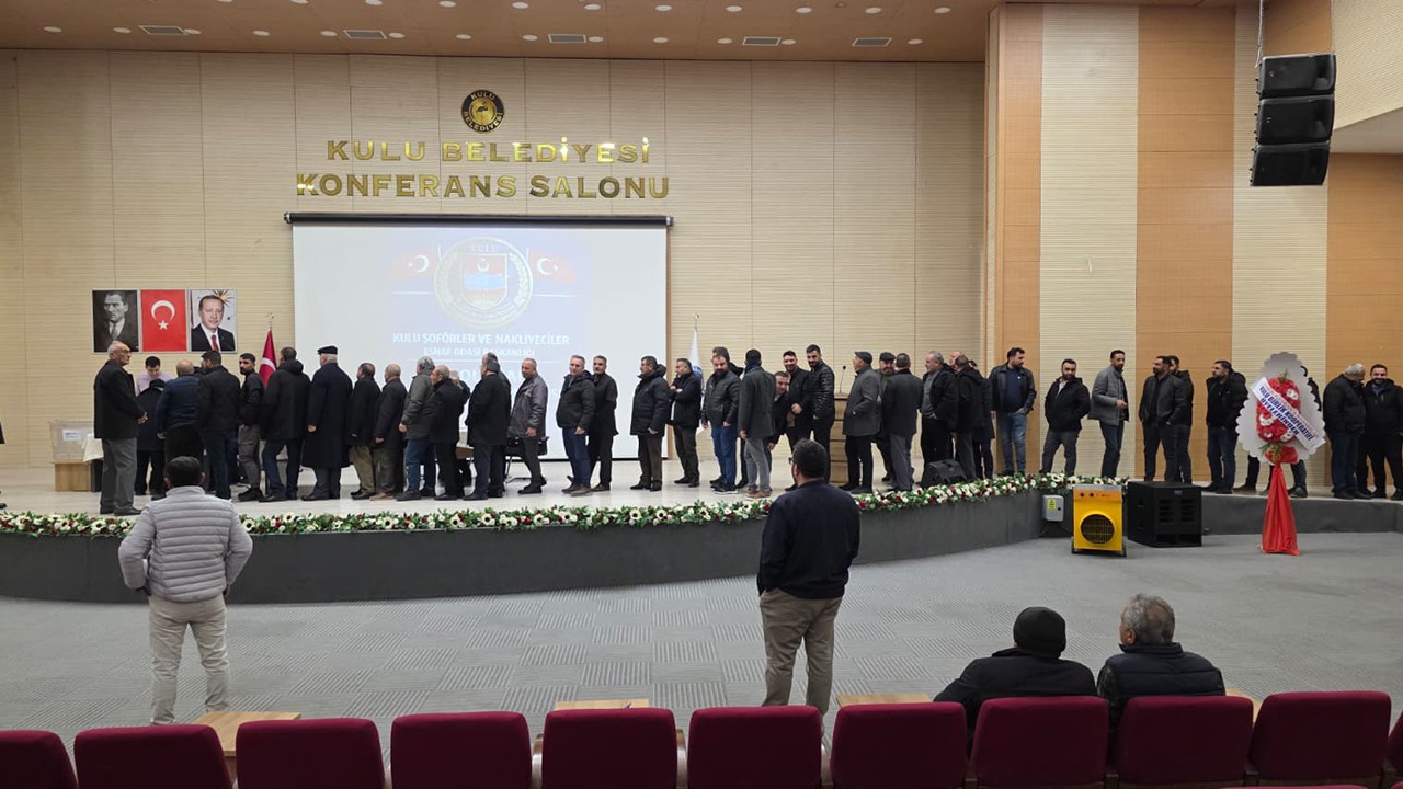 Kulu Şoförler ve Otomobilciler Odası'nda Ömer Dağ güven tazeledi