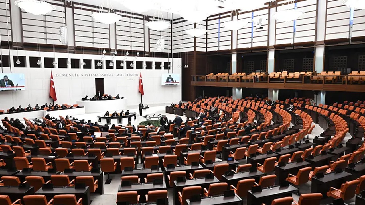 Meclis'te bu hafta: Trafik kanunu teklifi görüşmelerine devam edilecek