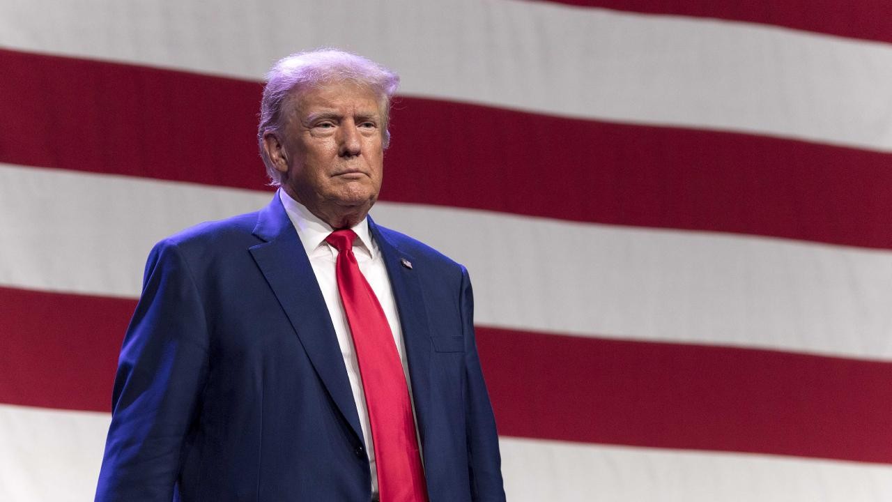 Trump, İran'daki protestoculara "Devam edin, yardım yolda" mesajı verdi