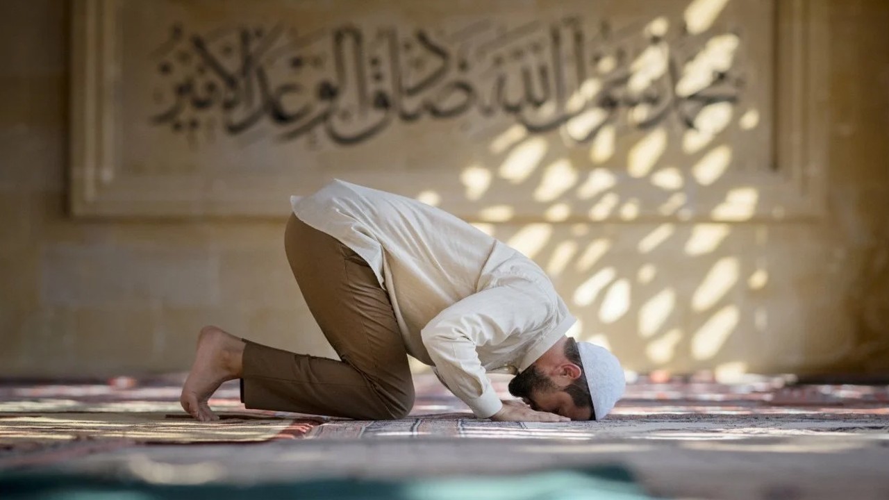 12 rekatlık Miraç namazı kılınışı: Miraç Kandili namazı nasıl kılınır