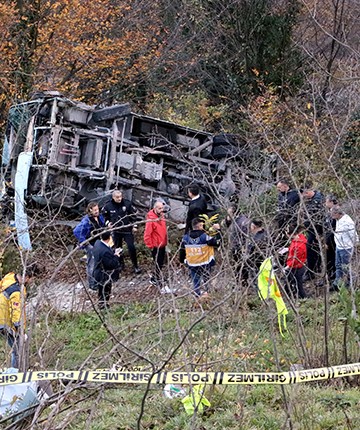 Büşra'nın öldüğü, 19 kişinin ise yaralandığı kazada 6 öğretmene 2'şer yıl 1'er ay hapis cezası