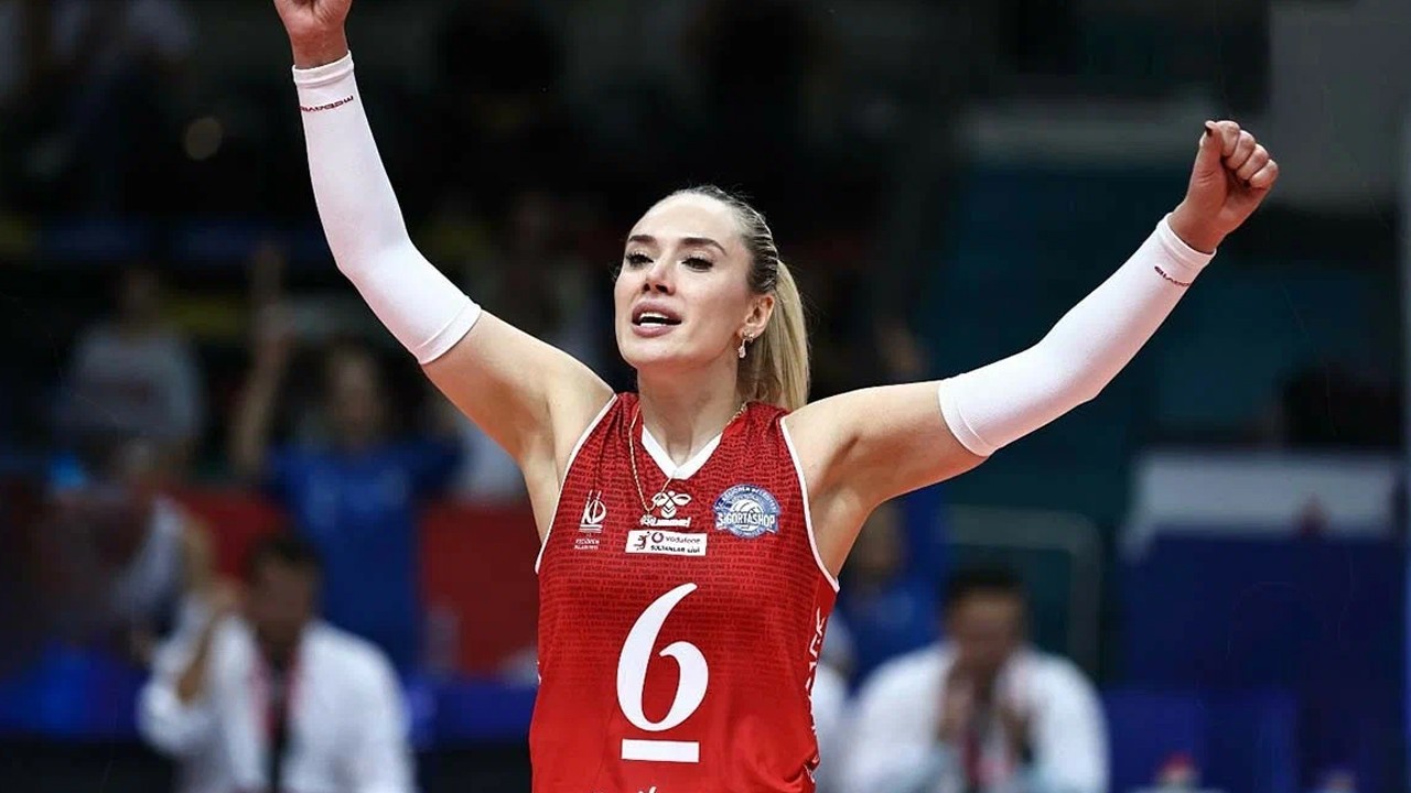 Ünlülere uyuşturucu soruşturması: Voleybolcu Derya Çayırgan dahil 13 şüpheli gözaltında